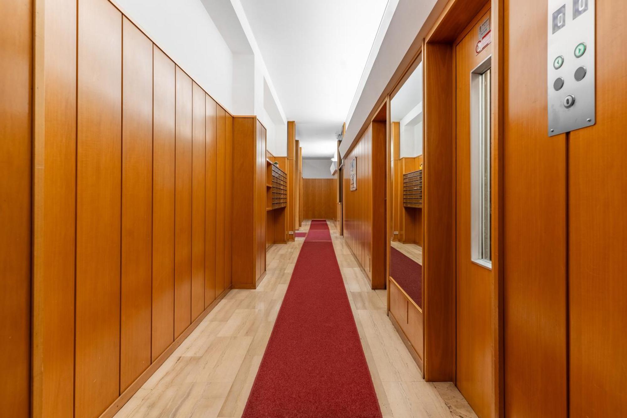 Duomo-Navigli Gramuglihouse Apartment - Milan — Photos 1